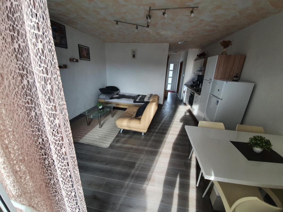 Ferienwohnung 6 M, 50 M Do Plaze Barbat na Rabu Exterior foto
